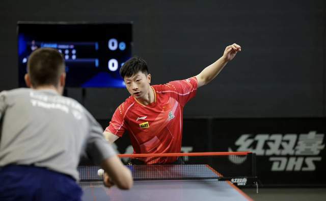 郭勇向世人 郭勇向世人