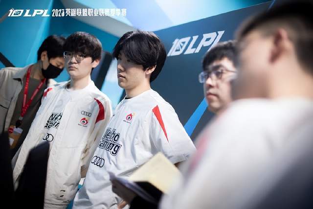 段就率先进 段就率先进