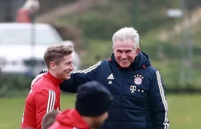 今晚的比赛 今晚的比赛