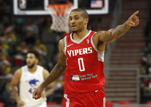 运动员退役 运动员退役