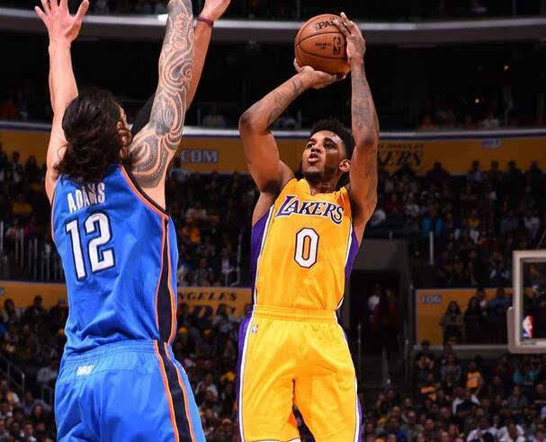 在关键空间 在关键空间