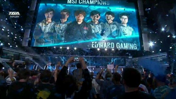 情绪稳定 情绪稳定